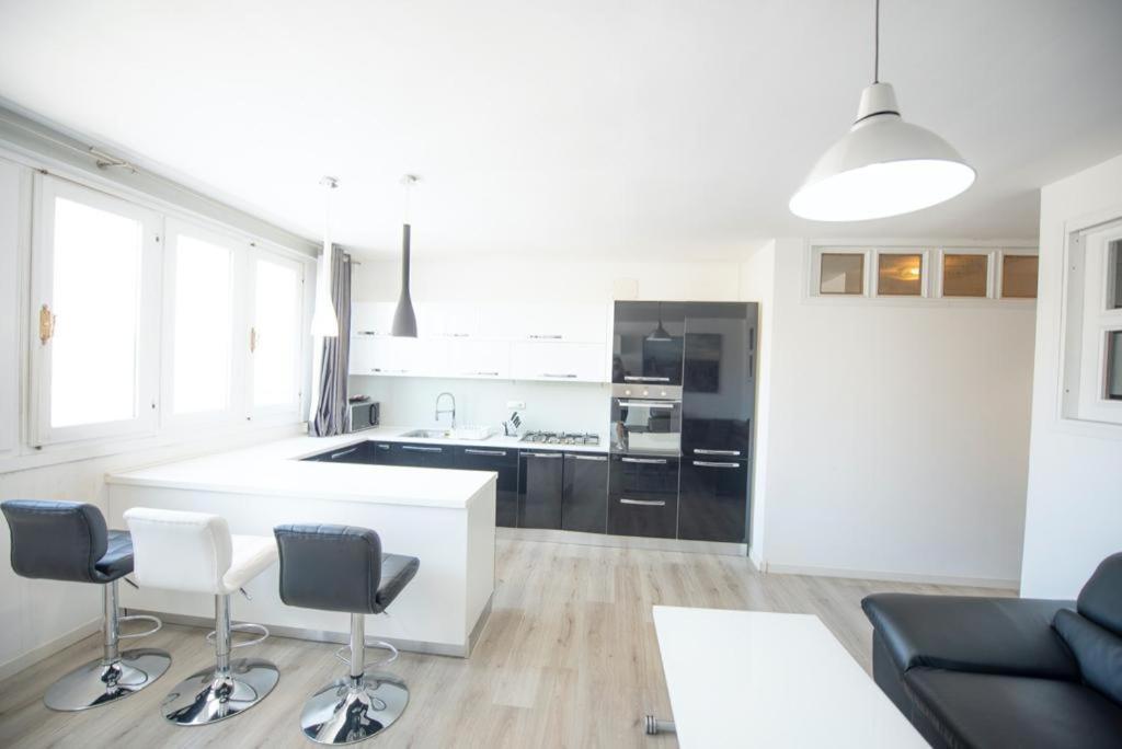 Loft 51 Lägenhet Olbia Exteriör bild